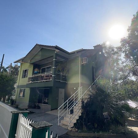 Casa Das Bromelias- 2 Quartos Climatizados -Casa Com Quiosque Em Meio A Natureza! Пиратуба Екстериор снимка